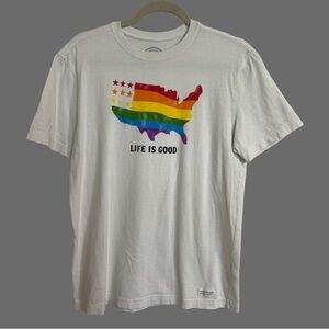 Life is Good off white t-shirt men’s SZ Small